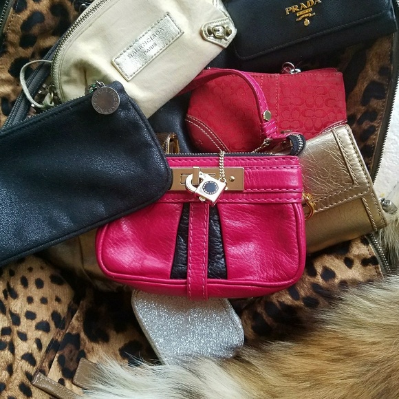 COACH Signature Red Change Purse w/ Key Ring - Picture 2 of 8